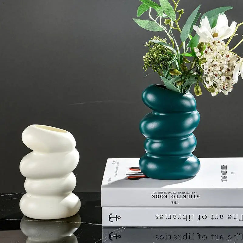 Nordic Spiral Flower Vase