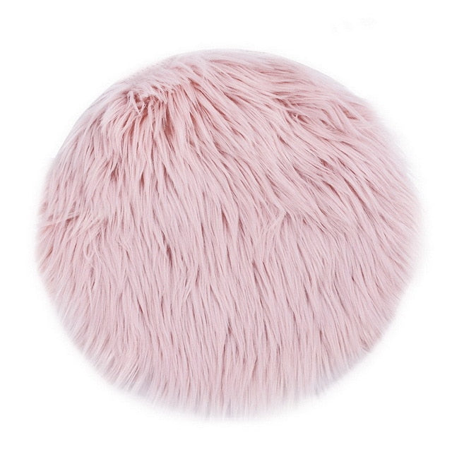 Round Sheepskin Rug (4 Colors)