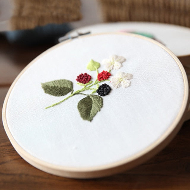 Floral Embroidery Starter Kit (15 Designs)