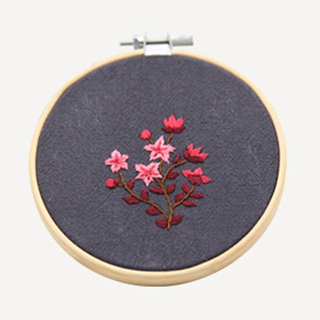 Floral Embroidery Starter Kit (15 Designs)