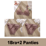 Underwear Set (1 Bra and 2 Panties)